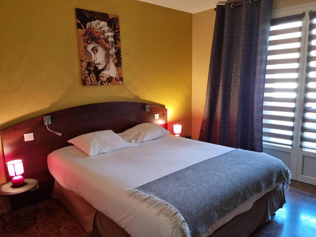 Logis Les Terrasses De Corton Hotel Ladoix-Serrigny Екстериор снимка