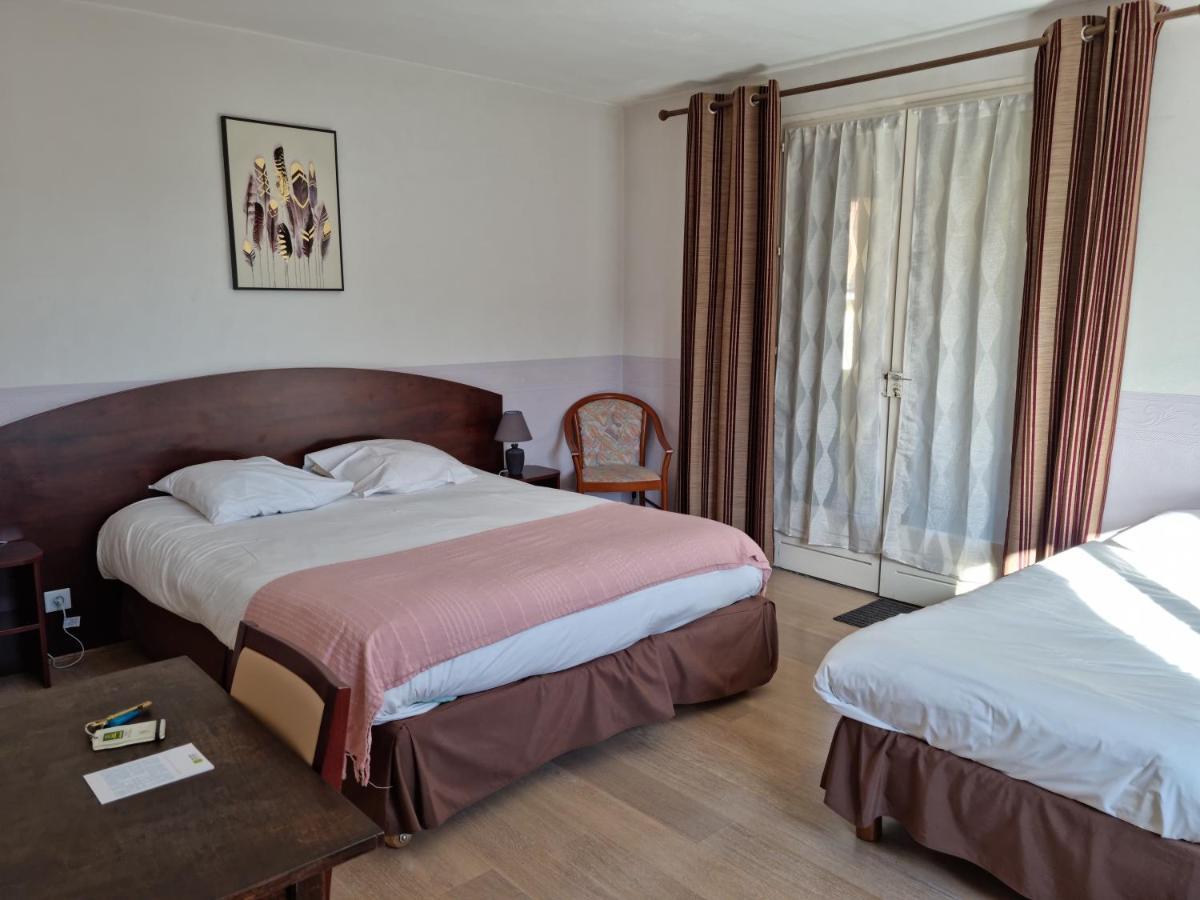 Logis Les Terrasses De Corton Hotel Ladoix-Serrigny Екстериор снимка